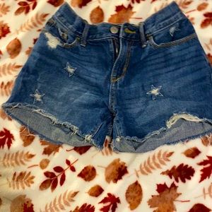 Star holes with little use out of. Very stylish and cute for any age.